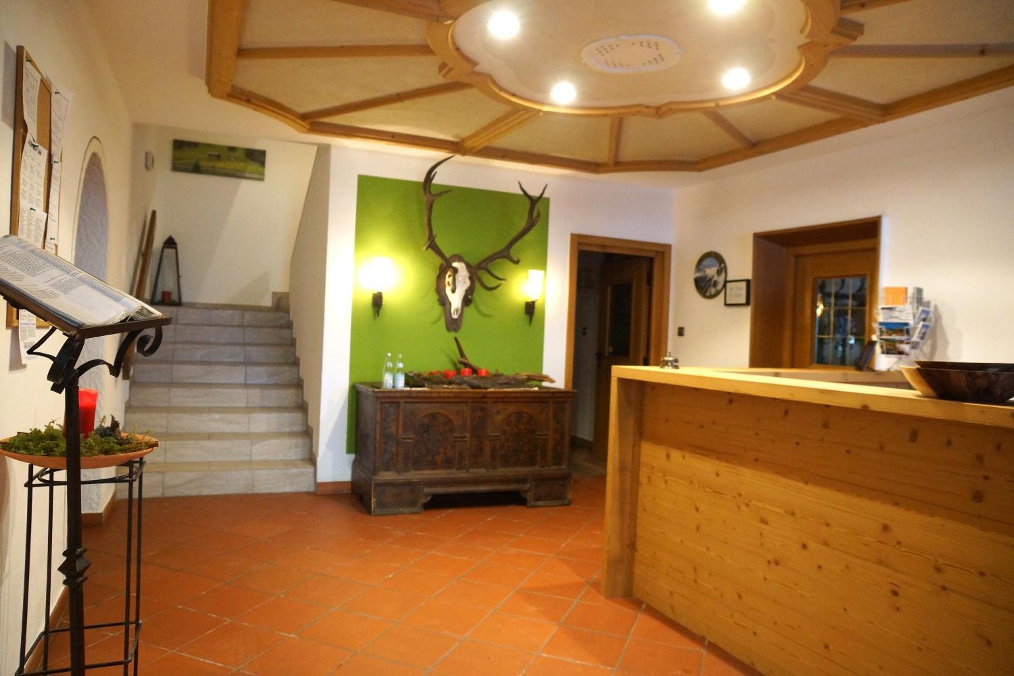Hotel Alpenrast Riva di Tures Esterno foto